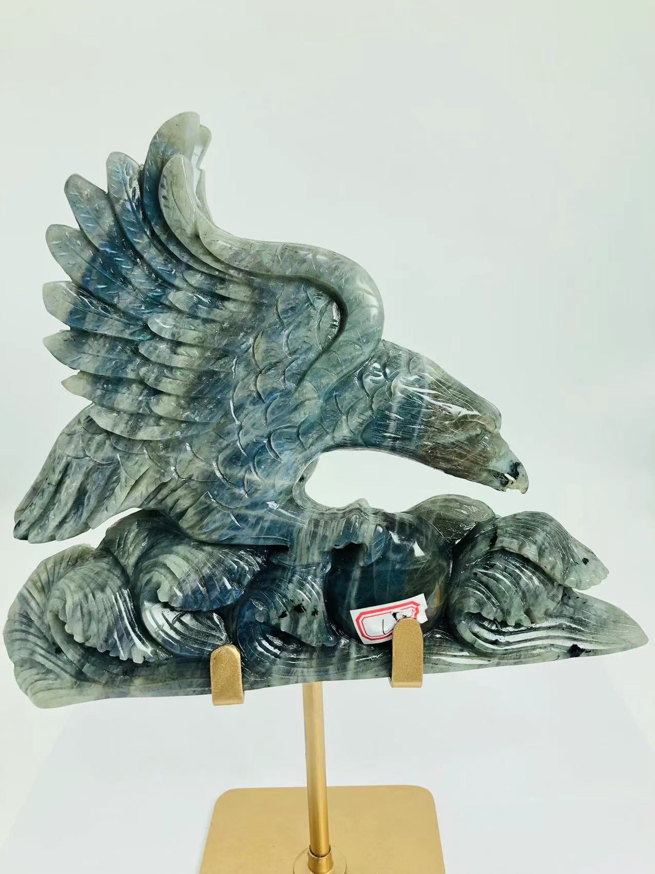 Lab eagle carving