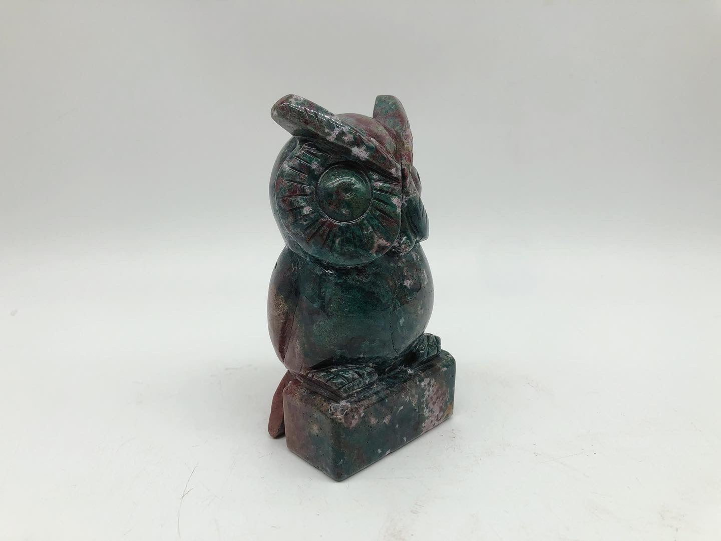 Ocean jasper owl carving