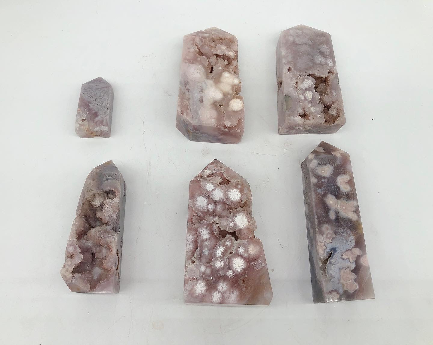 Druzy flower agate tower