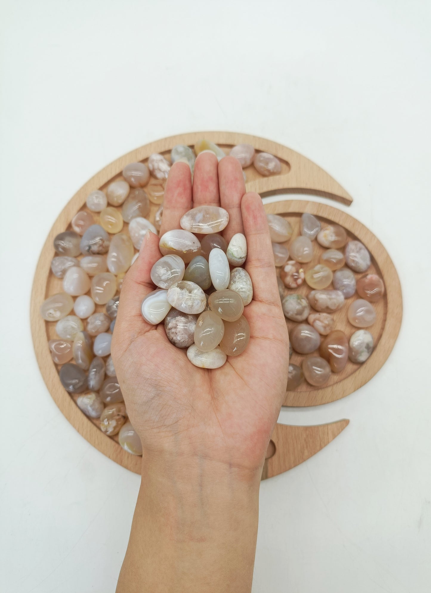 Flower agate tumble