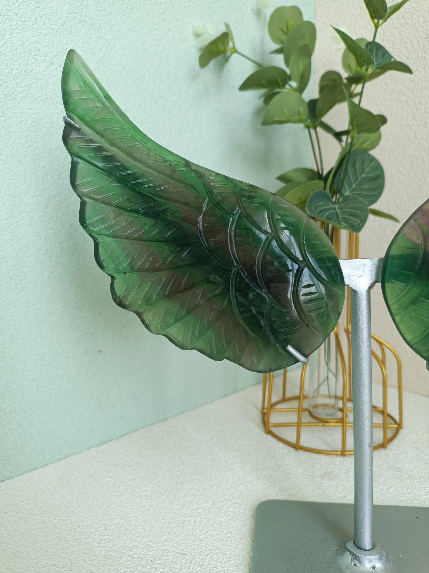 Watermalen fluorite wings carving
