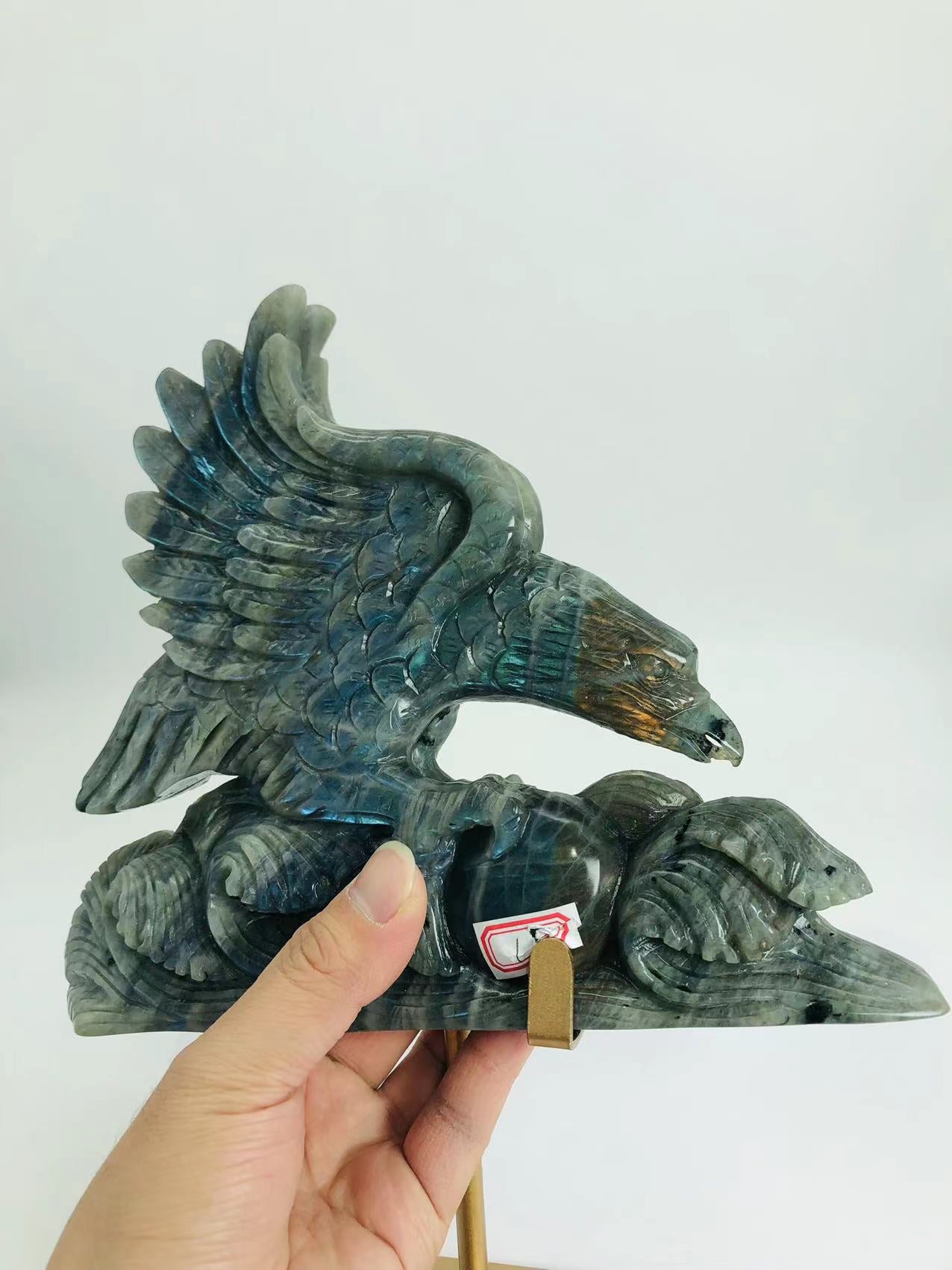 Lab eagle carving