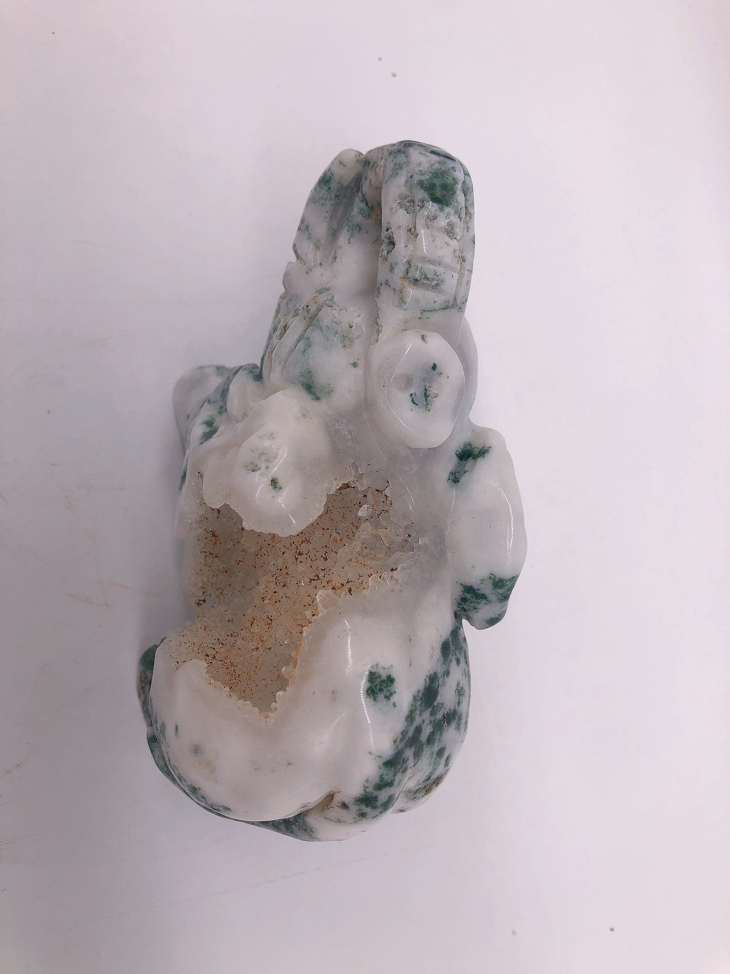 Moss Agate elephant carvings