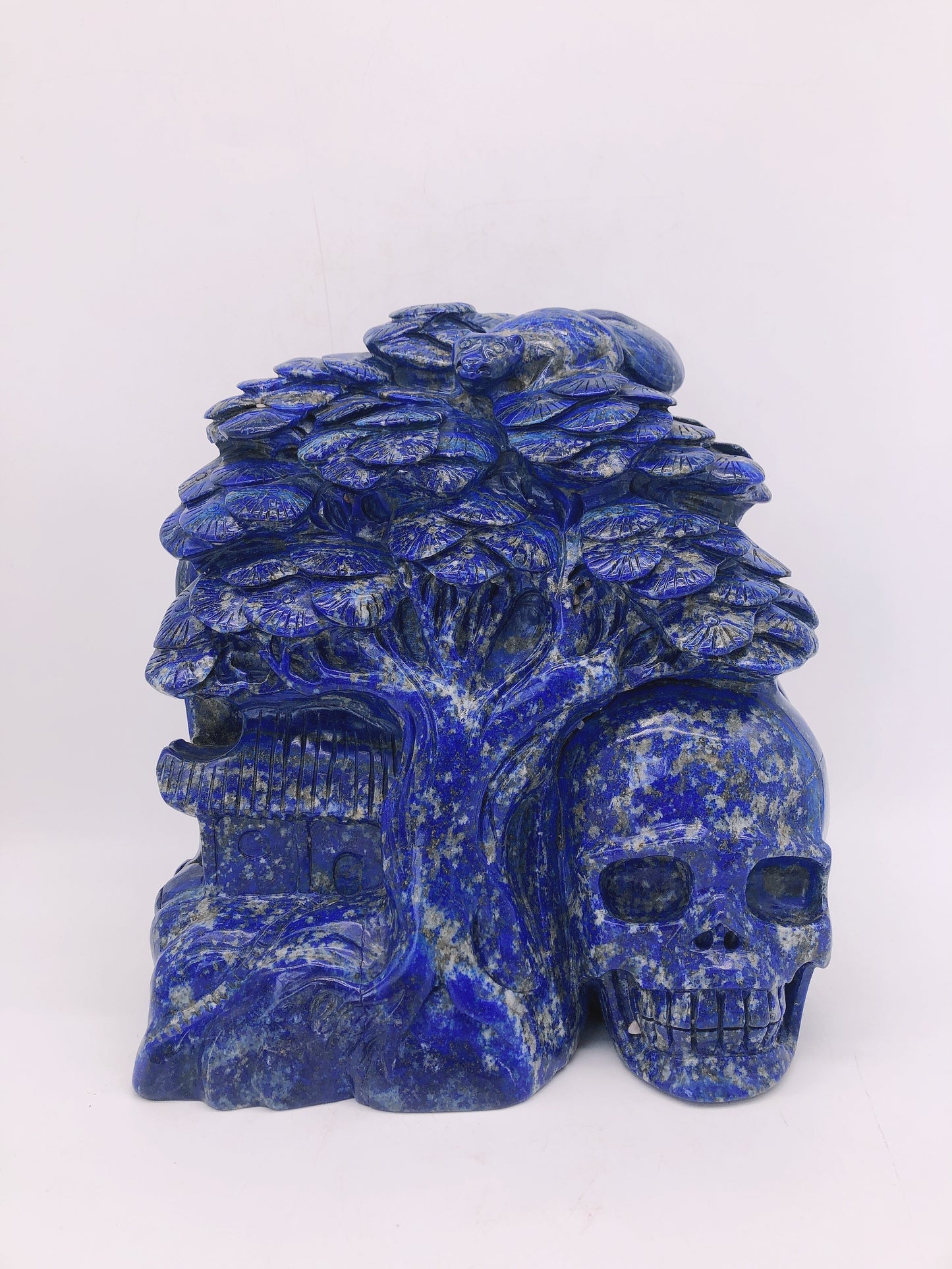 Lapis skull carving