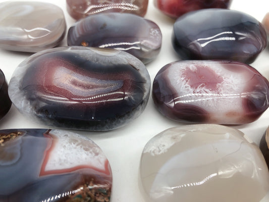 Agate palm stone