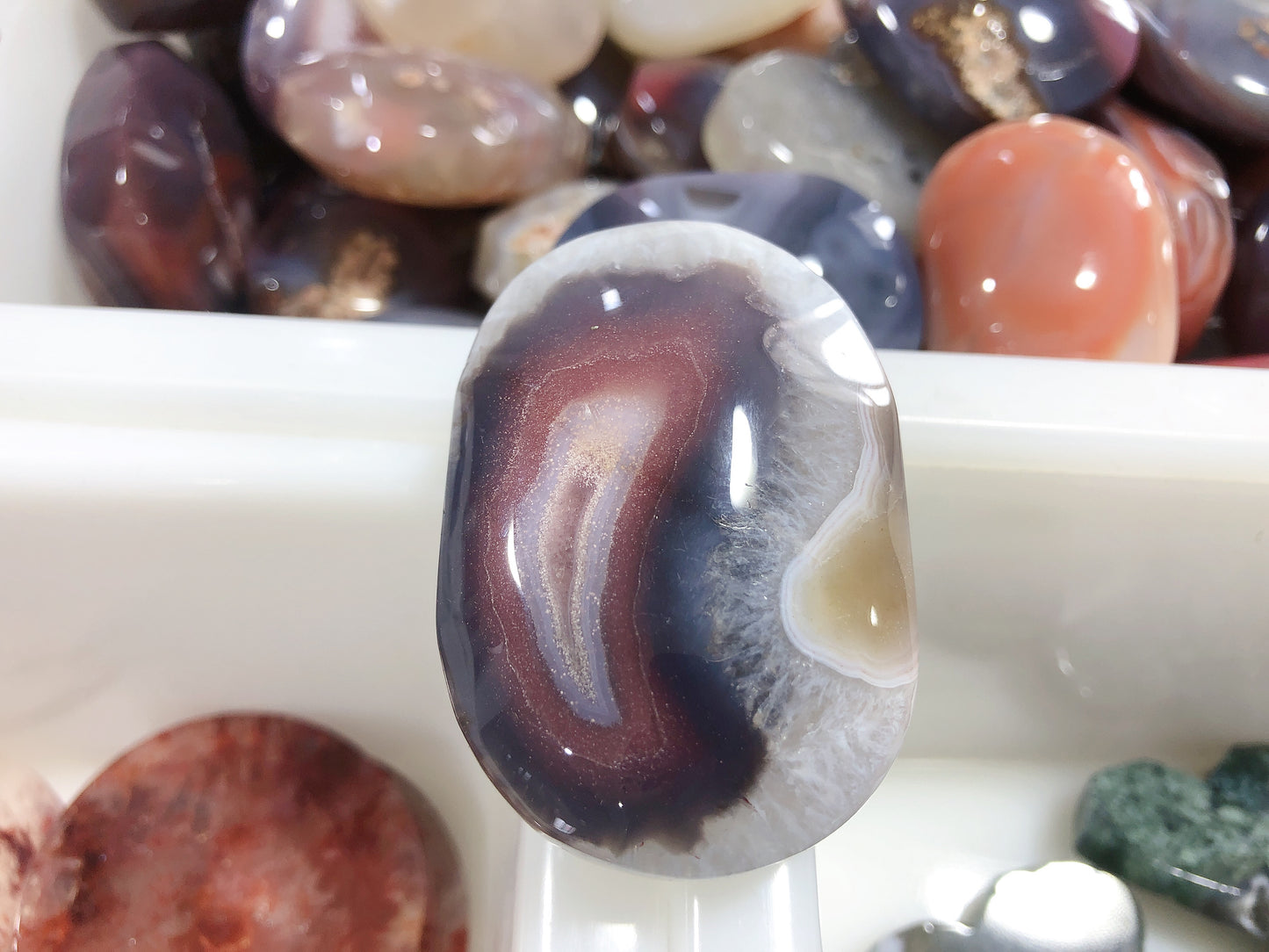 Agate palm stone