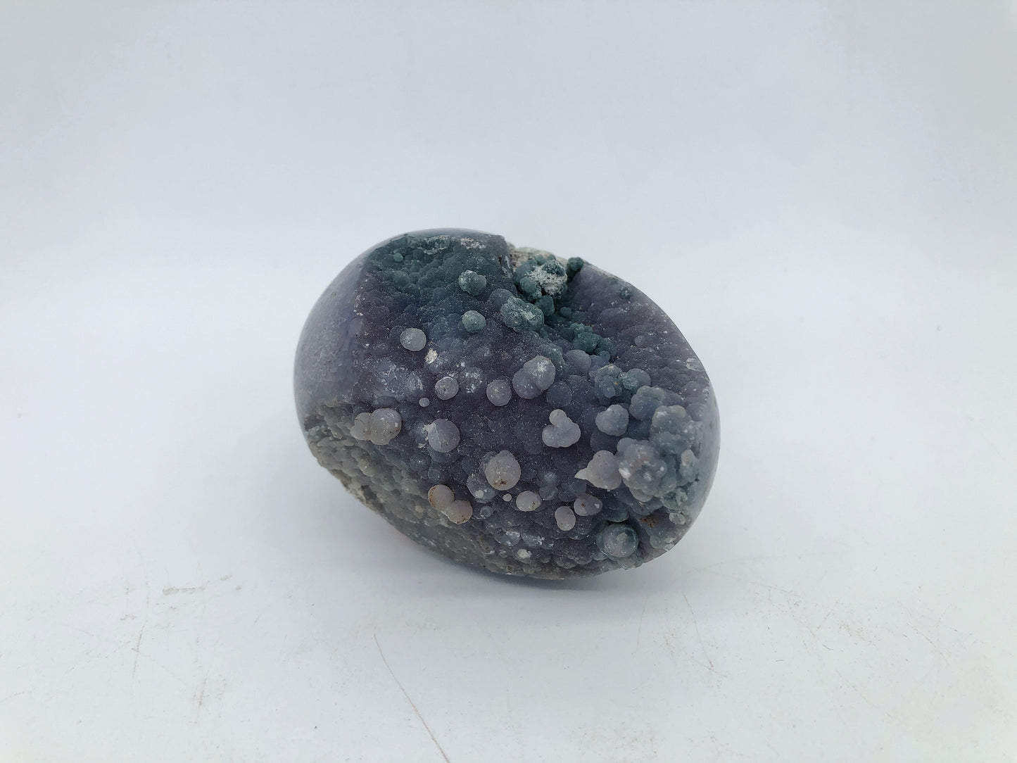 Grape agate egg