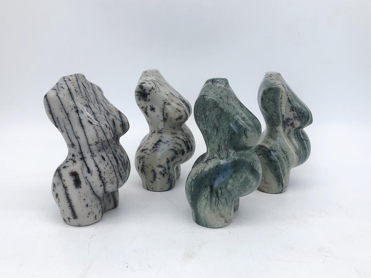 Pregnant lady body carving