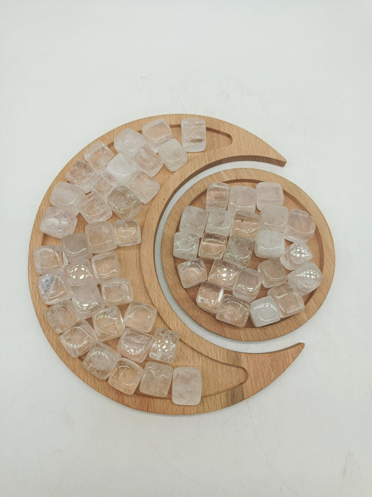 Clear quartz tumble