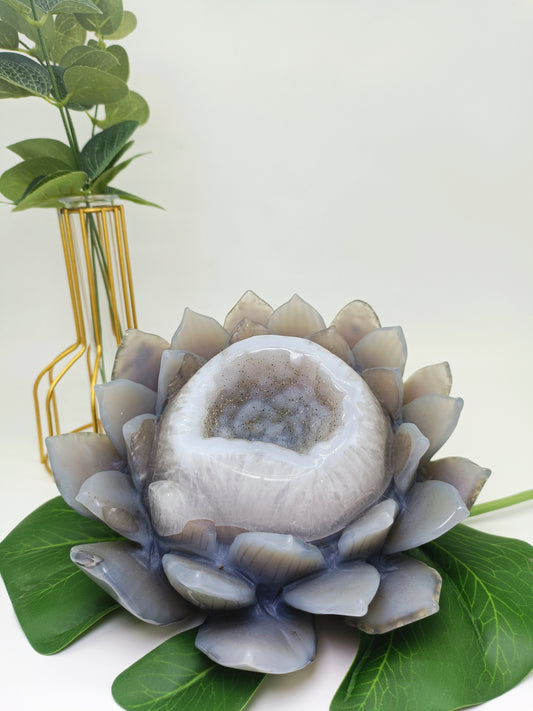 Lotus carving