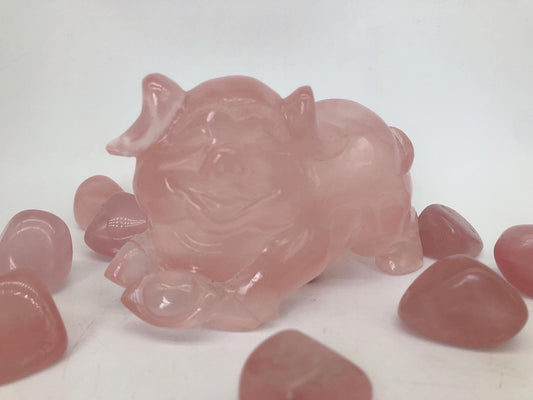 Rose quartz pig carving