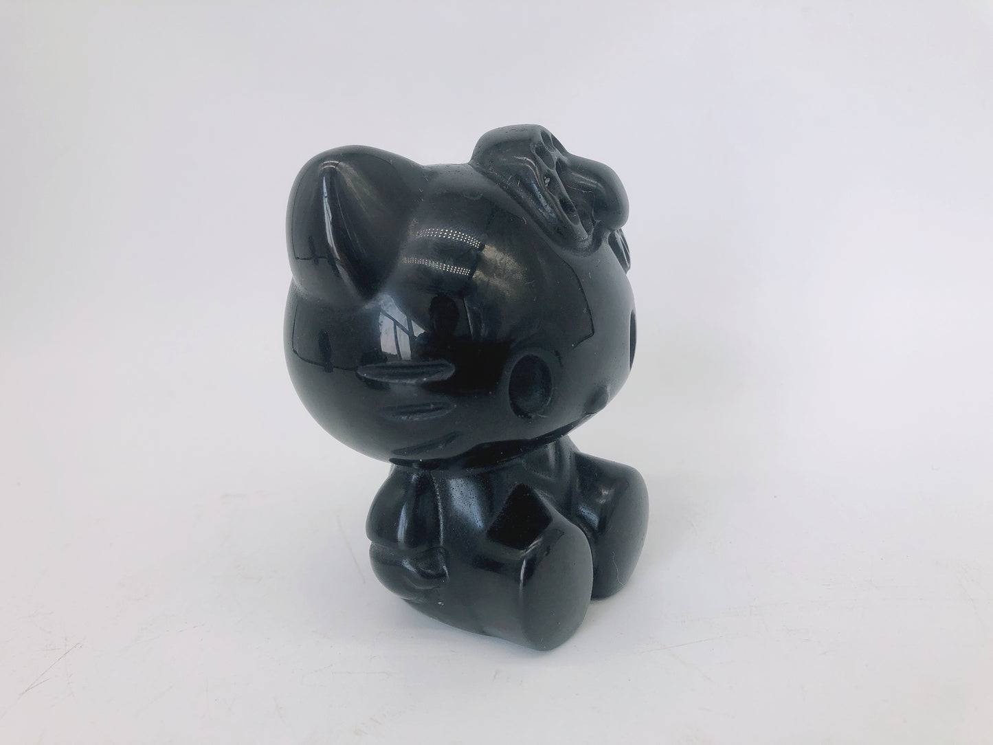 Black obsidian hello kitty