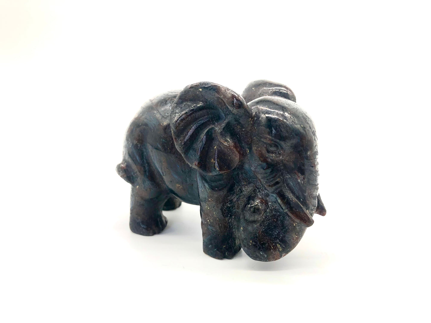 Astrophylite elephant carving