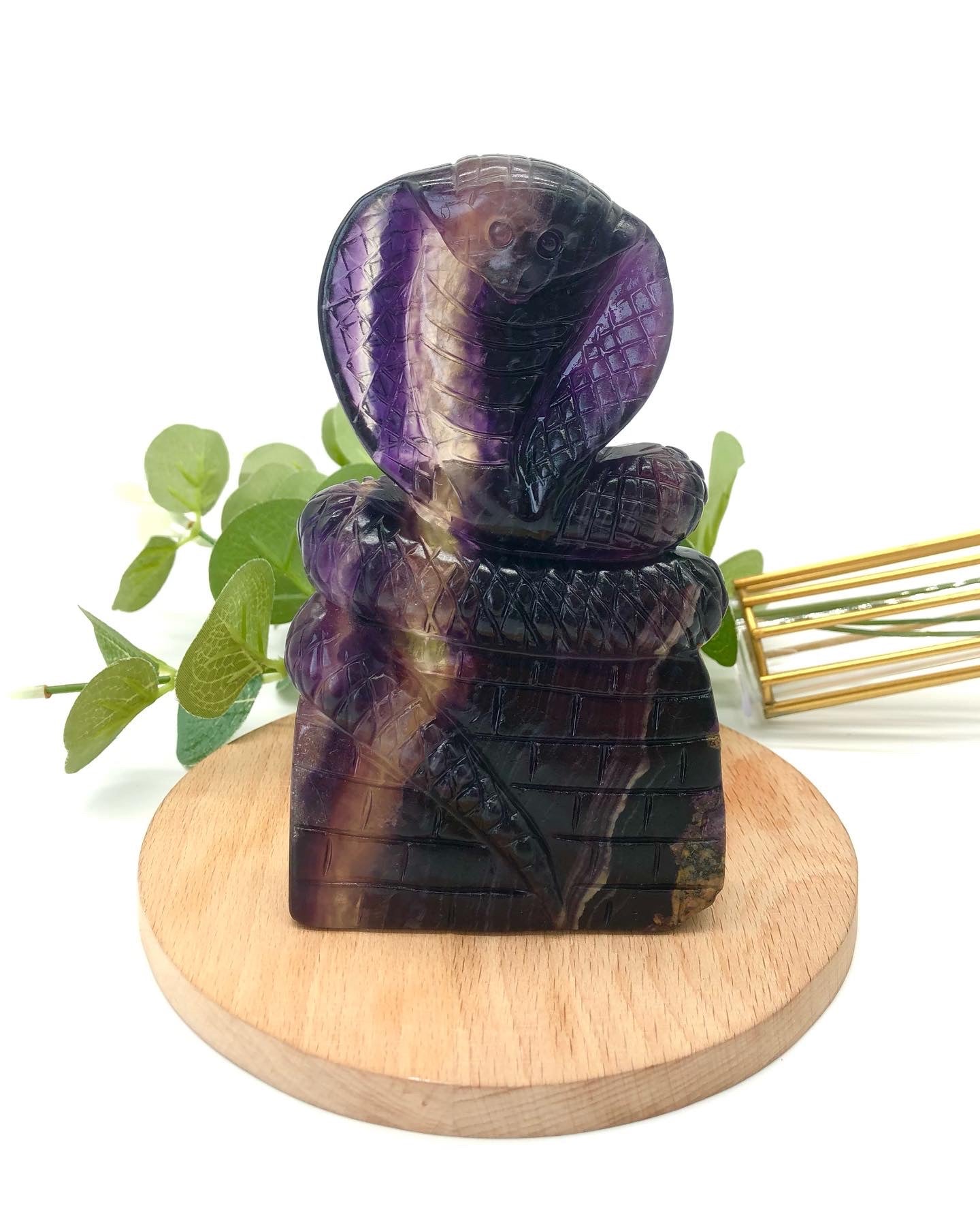 Fluorite snake carving