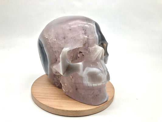 Druzy agate skull carving