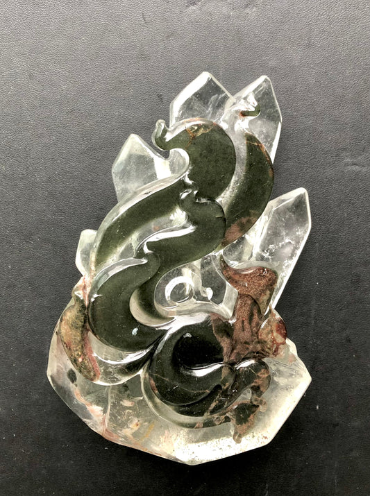 Garden quartz fox carving